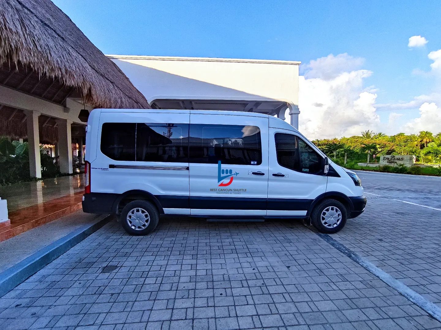 best shuttle cancun